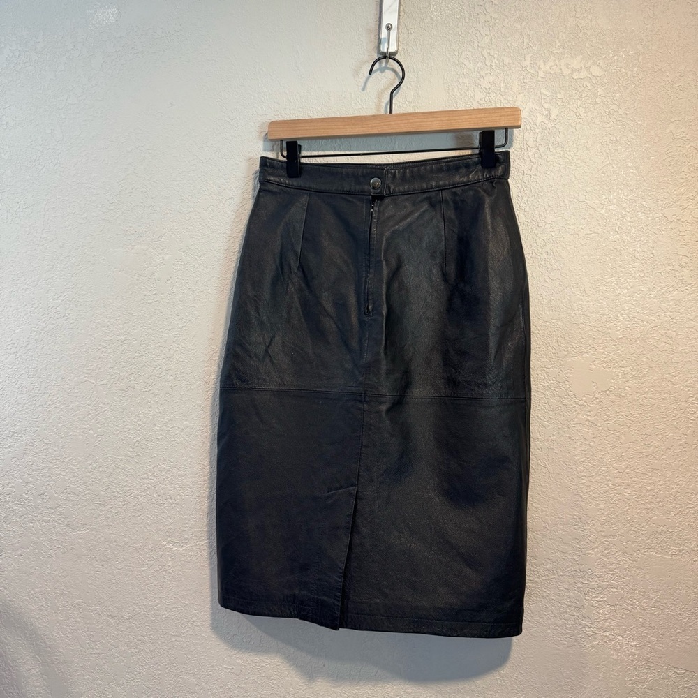 100% Genuine Leather Size 9/10 Vintage Skirt by Learsi